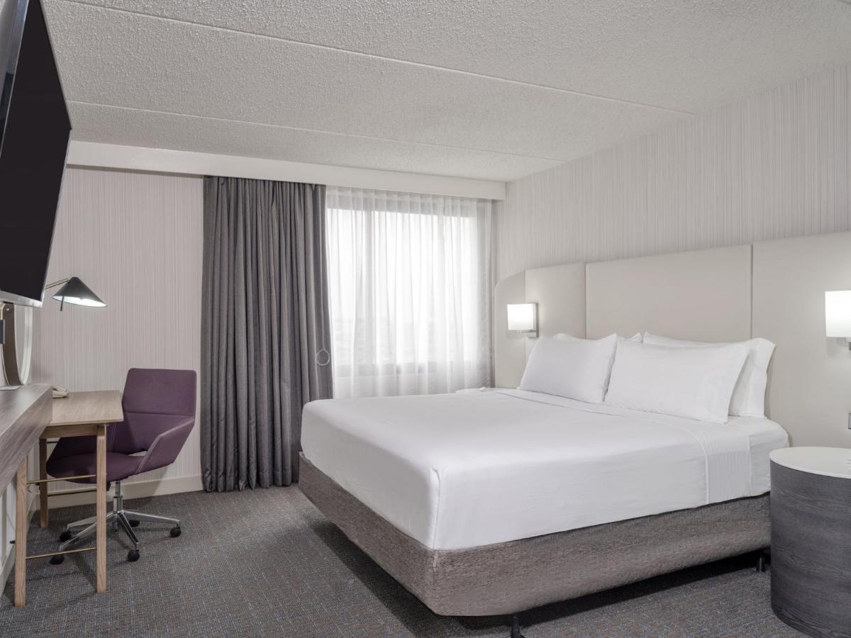 Crowne Plaza Indianapolis-Airport By Ihg Hotel Eksteriør billede
