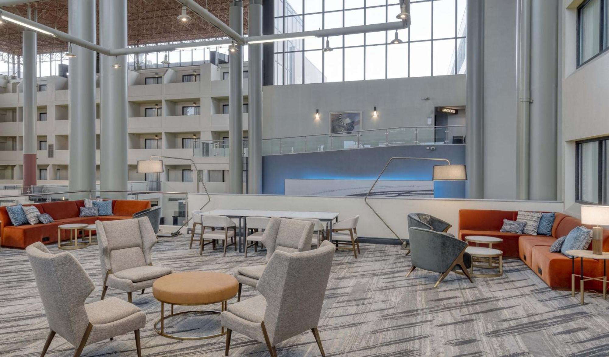 Crowne Plaza Indianapolis-Airport By Ihg Hotel Eksteriør billede