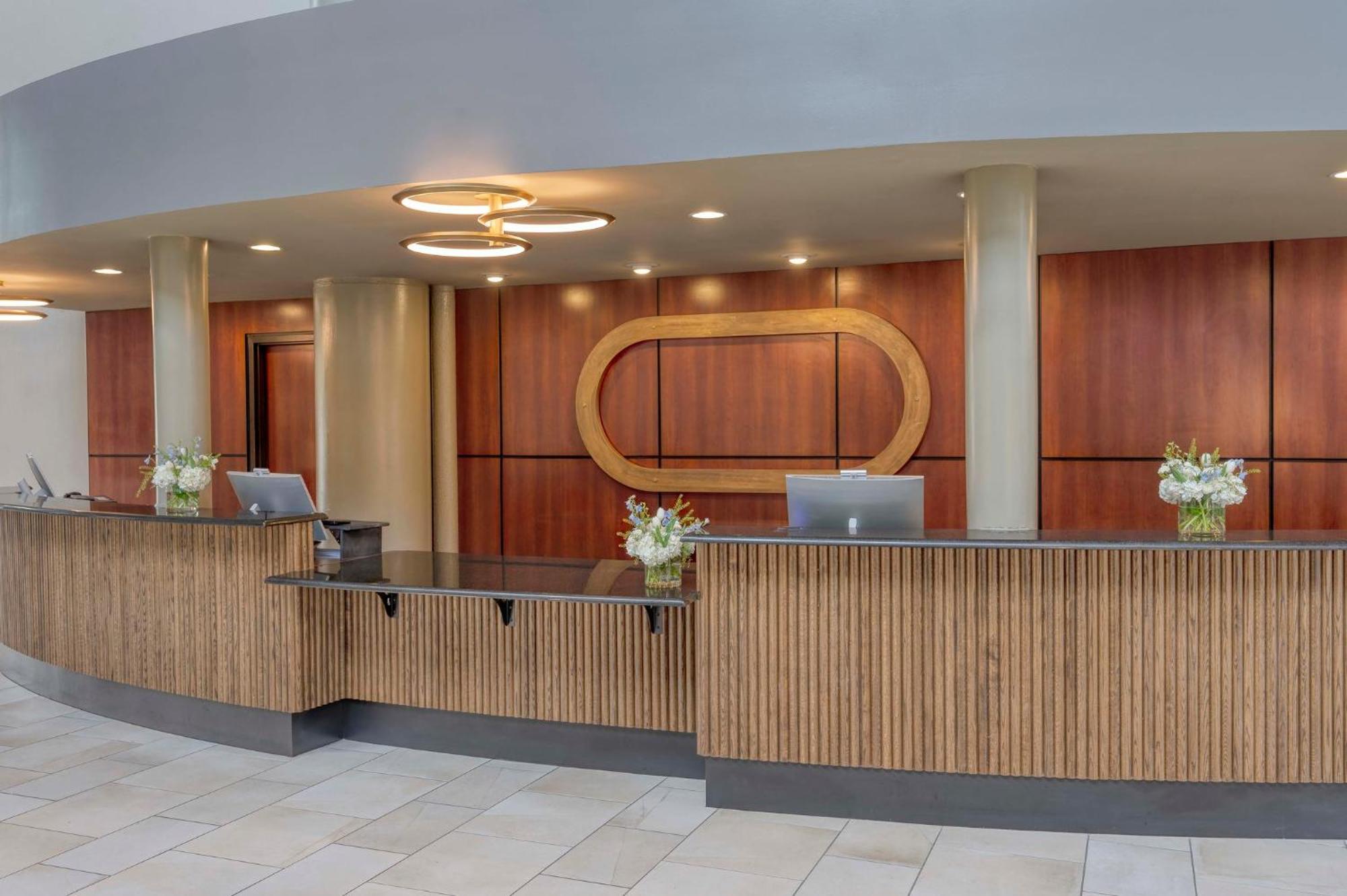 Crowne Plaza Indianapolis-Airport By Ihg Hotel Eksteriør billede