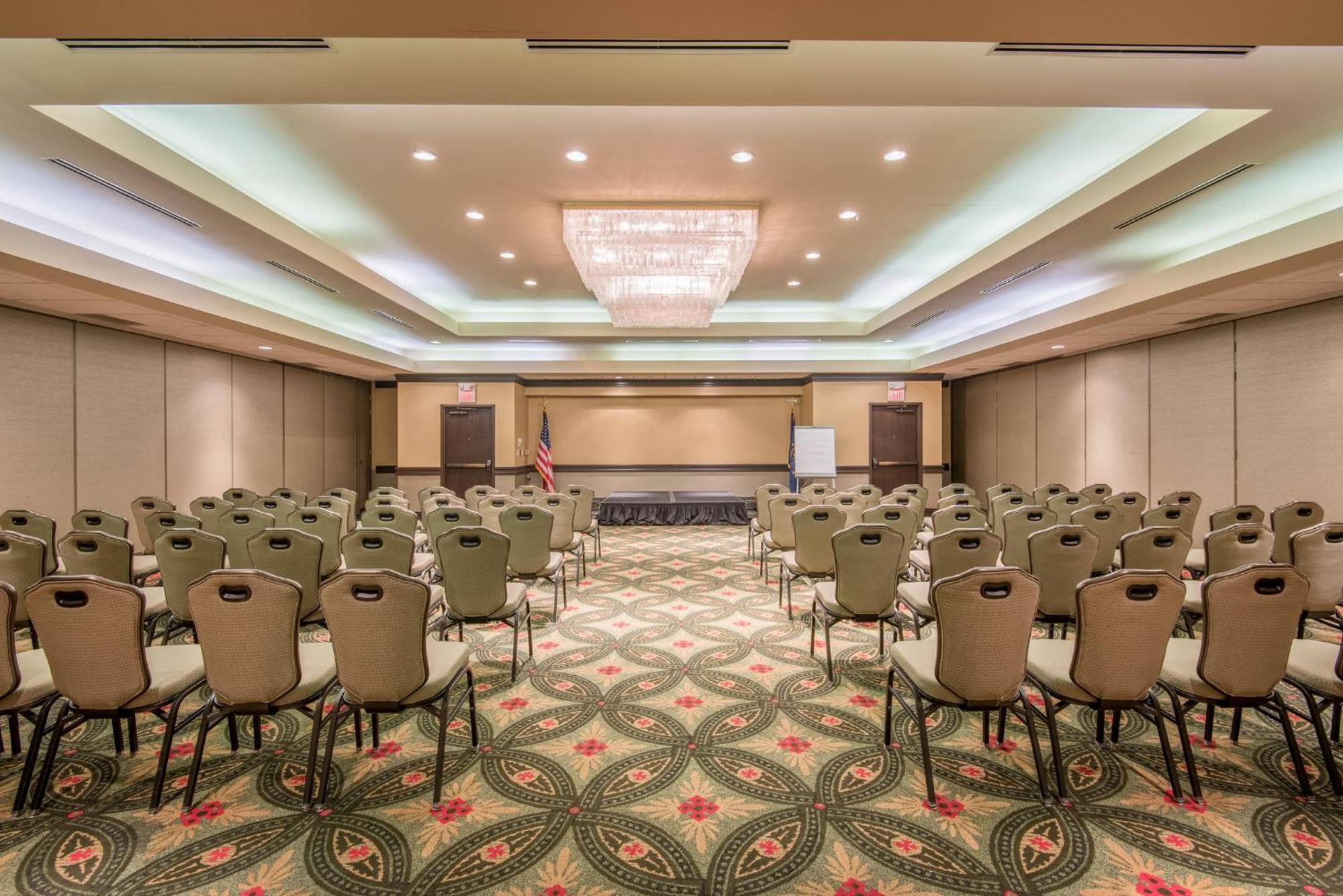 Crowne Plaza Indianapolis-Airport By Ihg Hotel Eksteriør billede