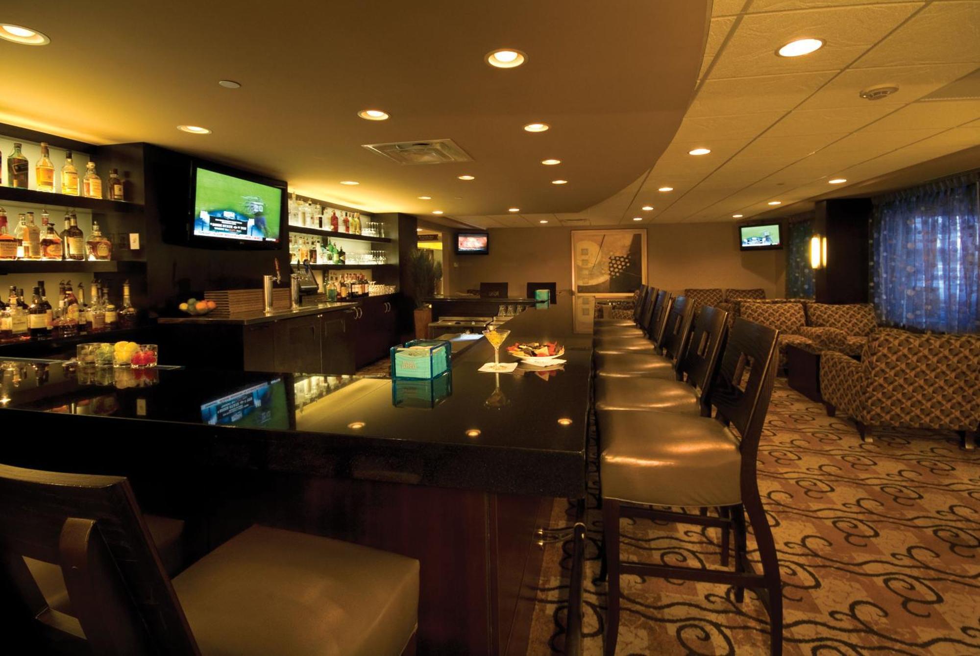Crowne Plaza Indianapolis-Airport By Ihg Hotel Eksteriør billede